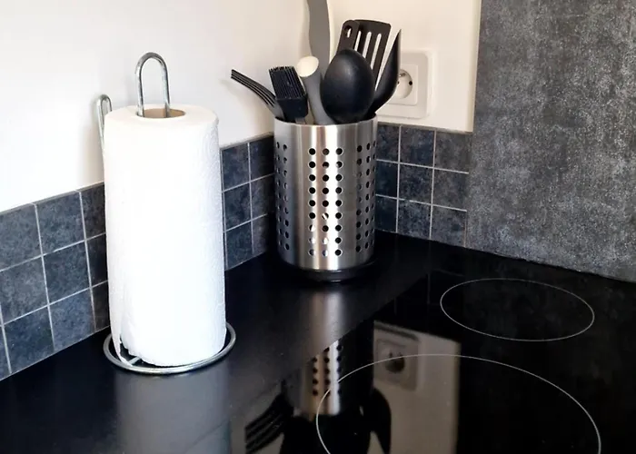 Monica アパート ヴァロリス