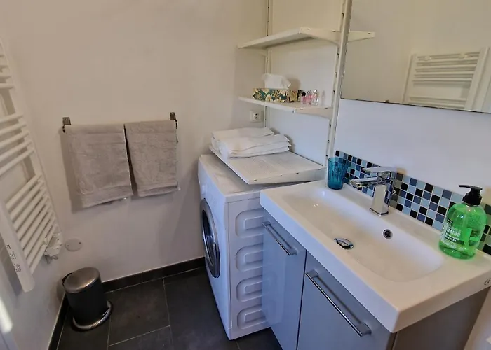 アパート Monica *